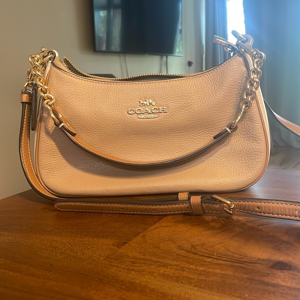 Teri Shoulder Bag In Colorblock